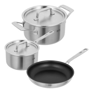 CULINARY FIVEPLY SET  · Saucepan 1.7L + Pot 3.4 L + Frypan   Ø 24 cm