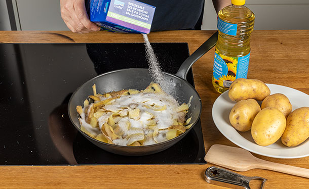 Eisenpfanne Ein- und Ausbrennen